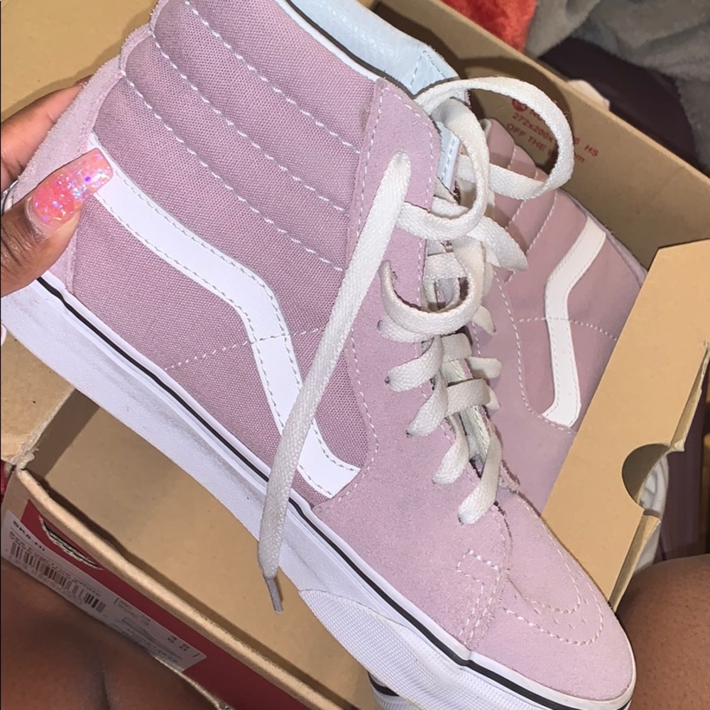 Van (High Top)